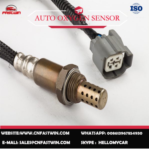 AUTO OXYGEN SENSOR 211200-2151 FOR DENSO